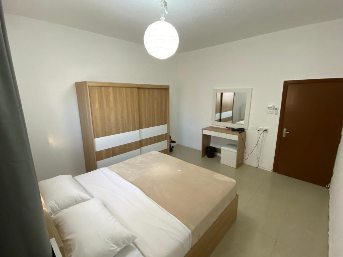 Apartamento Horses House Karak Exterior foto
