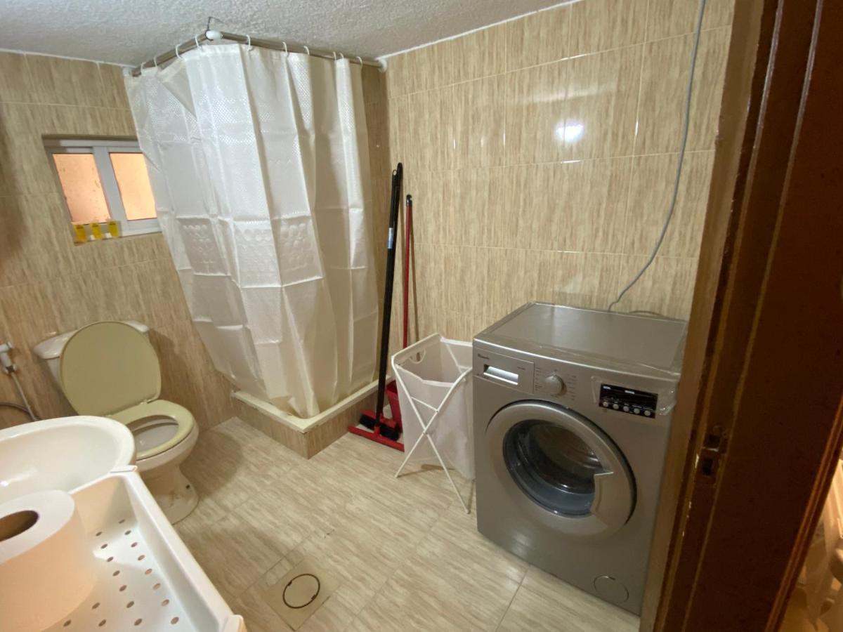 Apartamento Horses House Karak Exterior foto